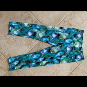 CVG Constantly Varied Gear Crop Leggings XS